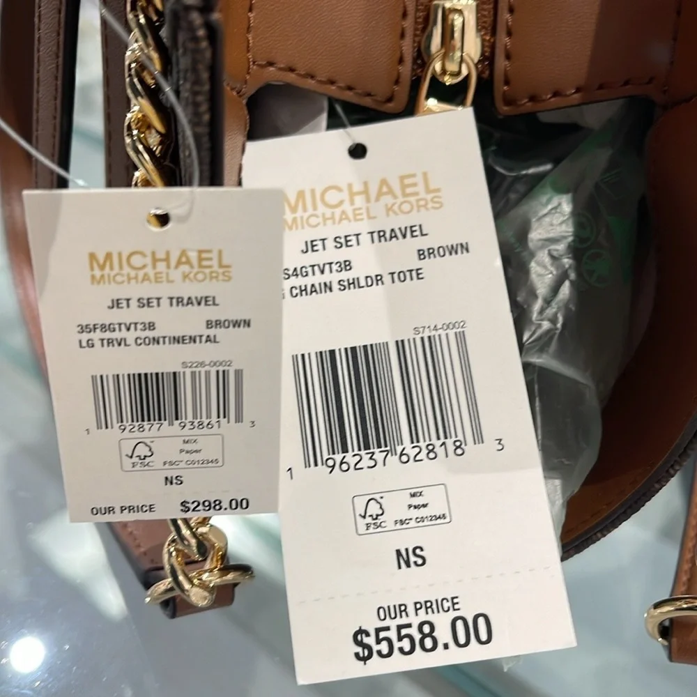 MICHAEL KORS  Jet Set Lg Shoulder Bag & JST Lg Travel CONTINENTAL wallet-wristlt